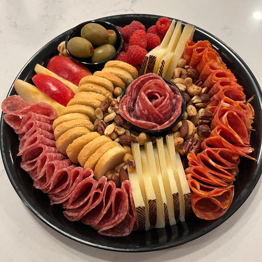 Charcuterie Board Small (3-5 people)